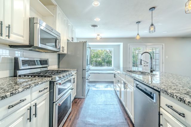 6025 Wester Avenue, Fort Worth, TX 76133