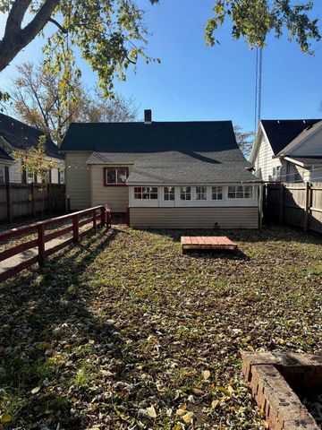 120 E Swartzel Avenue, Vincennes, IN 47591