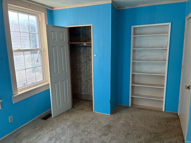 120 E Swartzel Avenue, Vincennes, IN 47591