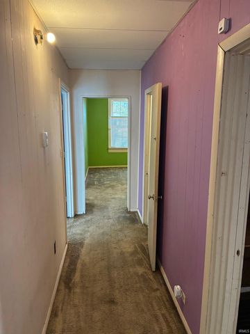 120 E Swartzel Avenue, Vincennes, IN 47591