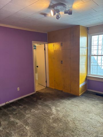 120 E Swartzel Avenue, Vincennes, IN 47591