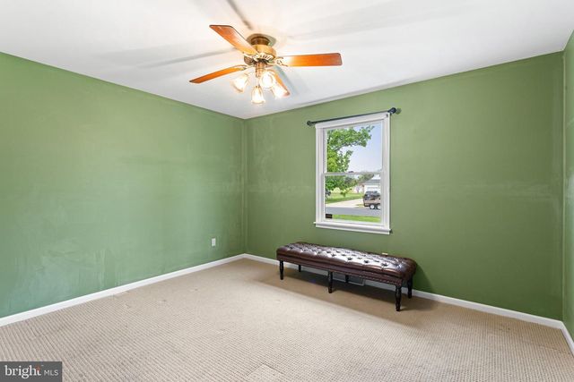 6 MELISSA LANE, Pilesgrove, NJ 08098