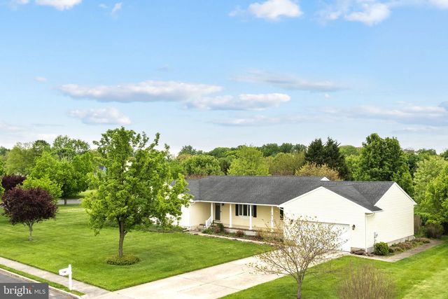 6 MELISSA LANE, Pilesgrove, NJ 08098