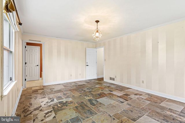 6 MELISSA LANE, Pilesgrove, NJ 08098