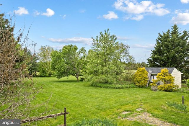 6 MELISSA LANE, Pilesgrove, NJ 08098