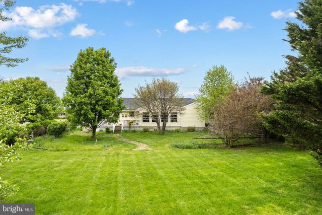 6 MELISSA LANE, Pilesgrove, NJ 08098