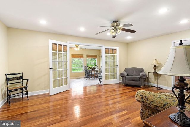 6 MELISSA LANE, Pilesgrove, NJ 08098
