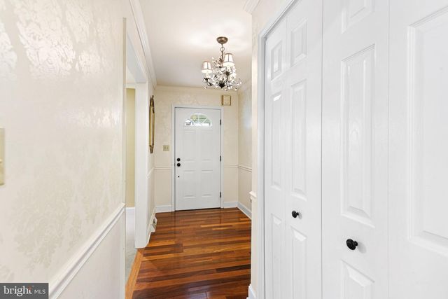 6 MELISSA LANE, Pilesgrove, NJ 08098