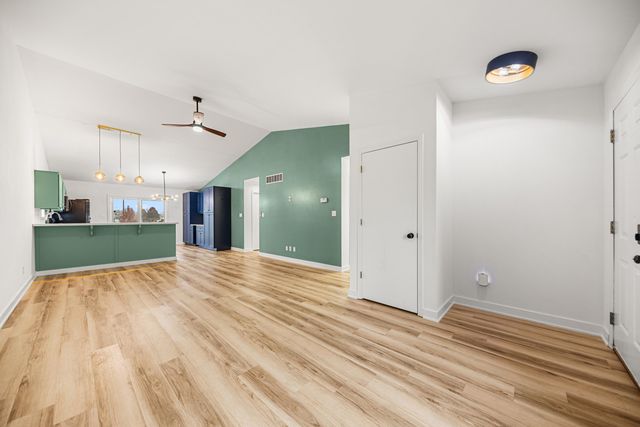 5012 W 92nd Avenue, Crown Point, IN 46307