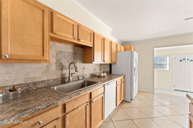 836 CAVALLA Road, Atlantic Beach, FL 32233