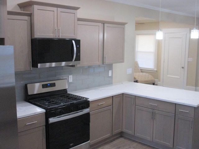 3741 N 25th STREET, Milwaukee, WI 53206