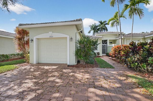 10612 Royal Caribbean Circle, Boynton Beach, FL 33437