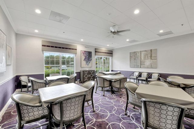 10612 Royal Caribbean Circle, Boynton Beach, FL 33437