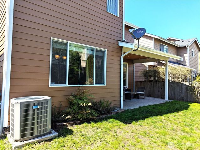 19401 90th Avenue Ct E, Graham, WA 98338