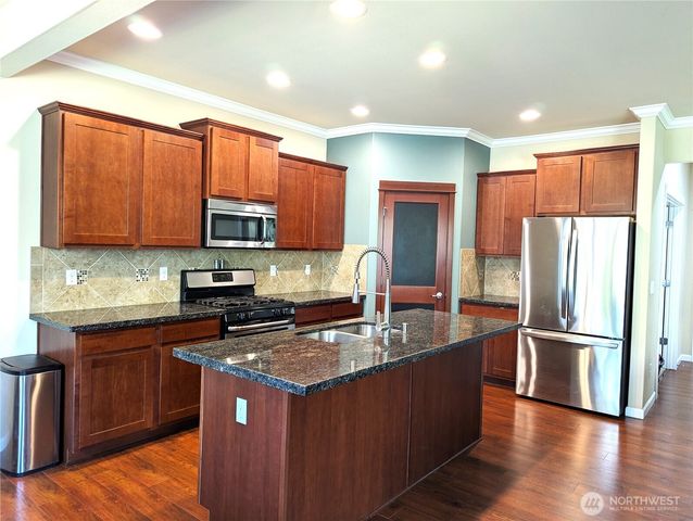 19401 90th Avenue Ct E, Graham, WA 98338