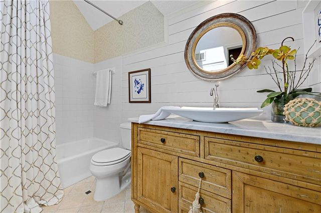 16629 W 146 Terrace, Olathe, KS 66062