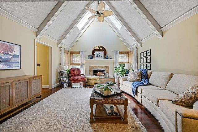16629 W 146 Terrace, Olathe, KS 66062