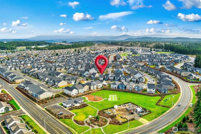 18673 106th Avenue Ct E, Puyallup, WA 98374