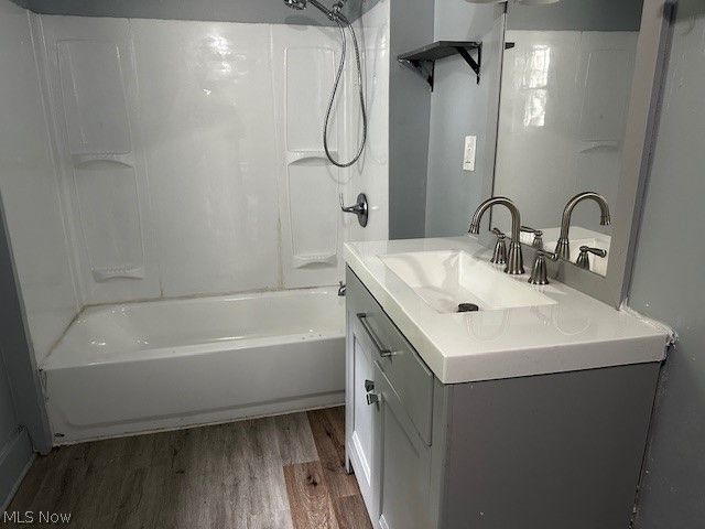 1470 E 332nd, Eastlake, OH 44095