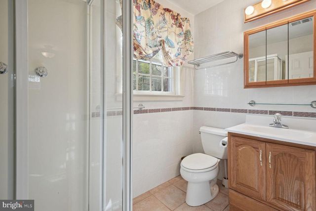 5801 HILLBURNE WAY, Chevy Chase, MD 20815