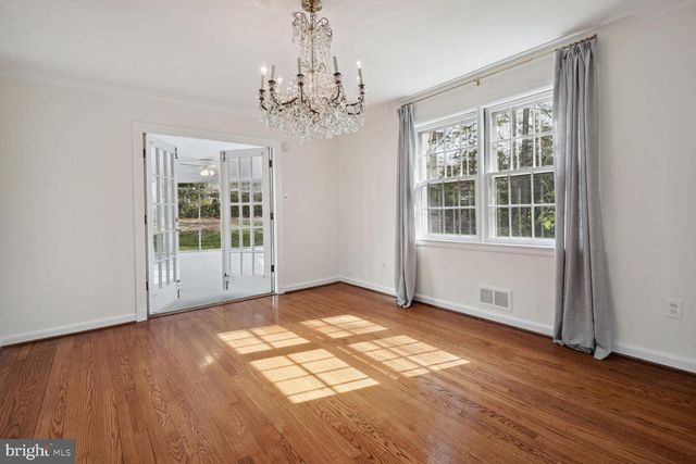 5801 HILLBURNE WAY, Chevy Chase, MD 20815