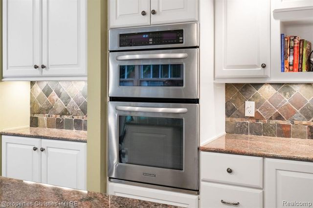 660 Woodland Street, Birmingham, MI 48009