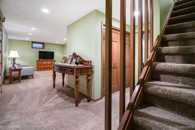 660 Woodland Street, Birmingham, MI 48009