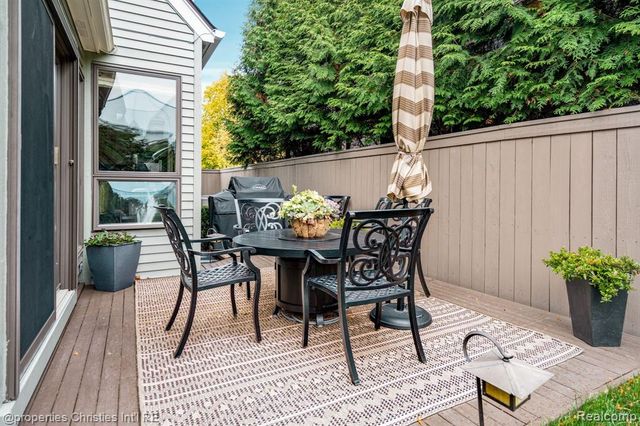 660 Woodland Street, Birmingham, MI 48009