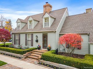 660 Woodland Street, Birmingham, MI 48009