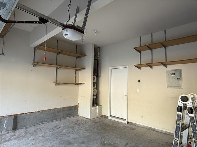 945 Tree Top Drive, Suwanee, GA 30024