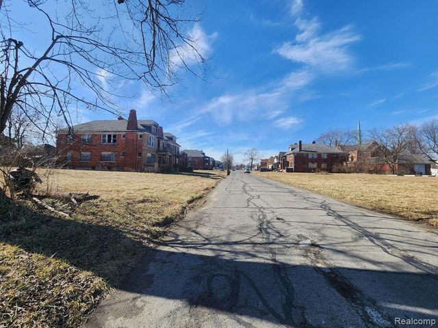 615 W Brentwood Street, Highland Park, MI 48203