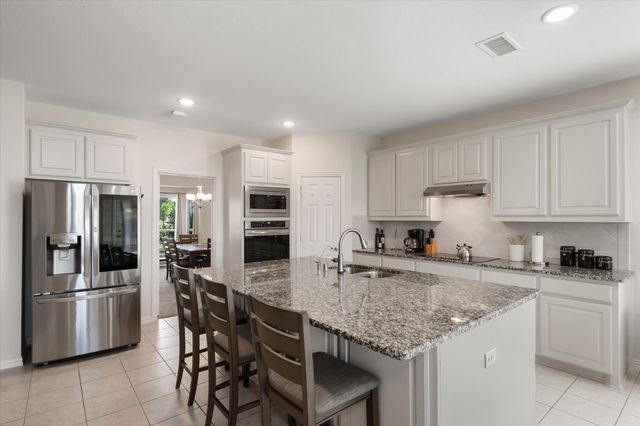 118 Red Pine Drive, Red Oak, TX 75154