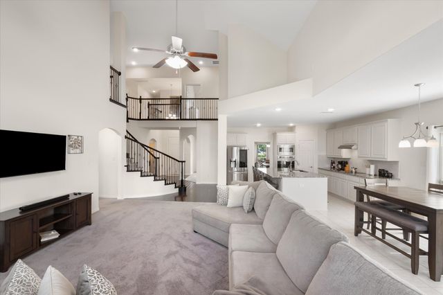 118 Red Pine Drive, Red Oak, TX 75154