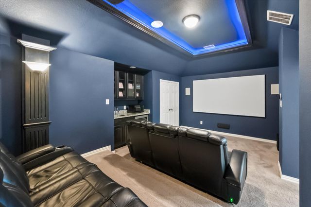 118 Red Pine Drive, Red Oak, TX 75154