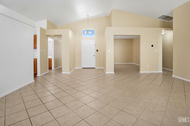 11518 Show Ring Lane, Bakersfield, CA 93312
