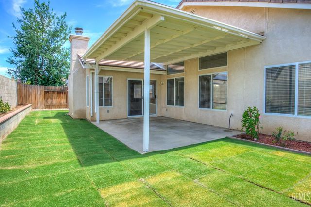 11518 Show Ring Lane, Bakersfield, CA 93312
