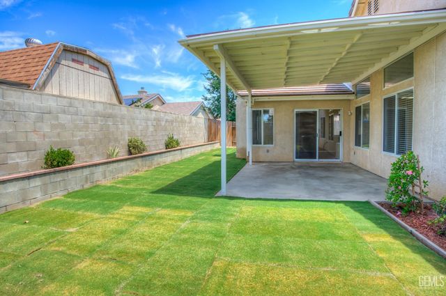 11518 Show Ring Lane, Bakersfield, CA 93312
