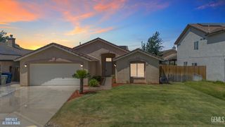 11518 Show Ring Lane, Bakersfield, CA 93312