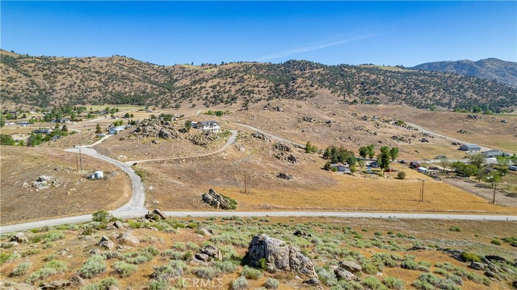 Image 9 of property listing at 0 Edward Street, Tehachapi, CA 93561