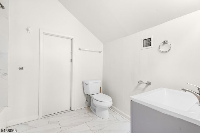 116 N 1St St Cv, Paterson City, NJ 07522