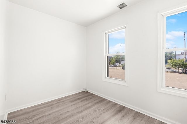 116 N 1St St Cv, Paterson City, NJ 07522