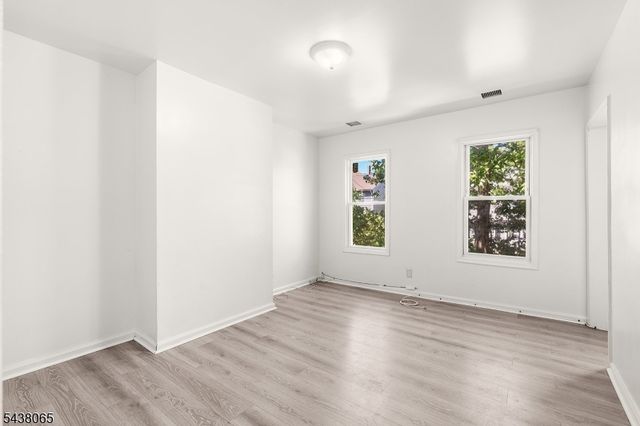 116 N 1St St Cv, Paterson City, NJ 07522