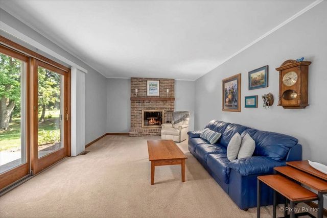4402 FOX CREEK Drive, Crystal Lake, IL 60012