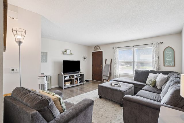 4236 Boyd Street, Des Moines, IA 50317