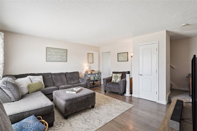 4236 Boyd Street, Des Moines, IA 50317