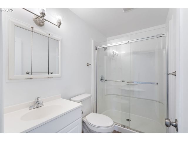 815 Ne 14TH St, Mc Minnville, OR 97128