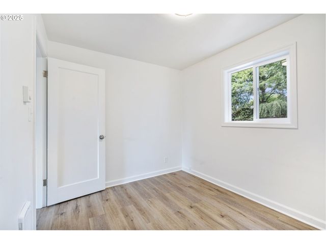 815 Ne 14TH St, Mc Minnville, OR 97128