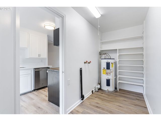 815 Ne 14TH St, Mc Minnville, OR 97128