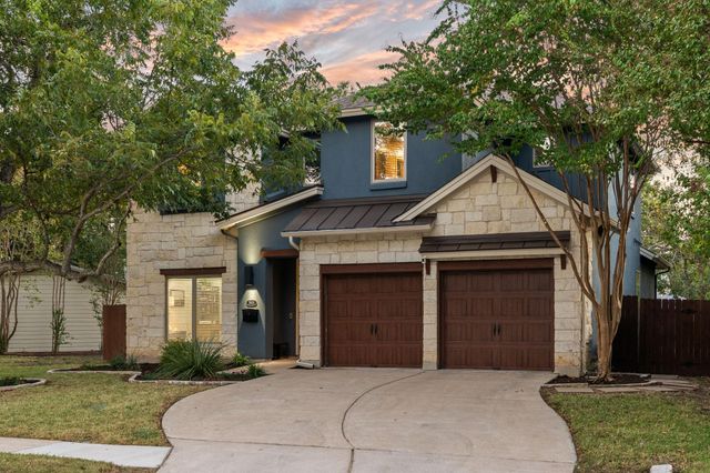 2903 Village DR, Austin, TX 78731