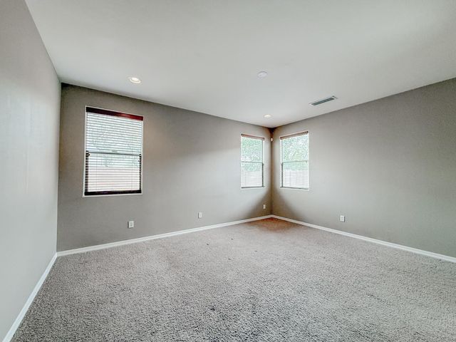 35115 N 34th Avenue, Phoenix, AZ 85086